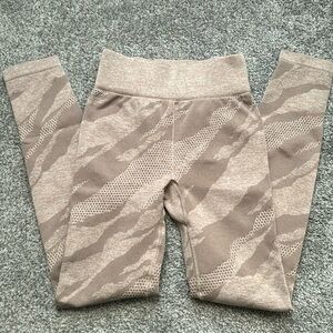 Prozis seamless camo leggings